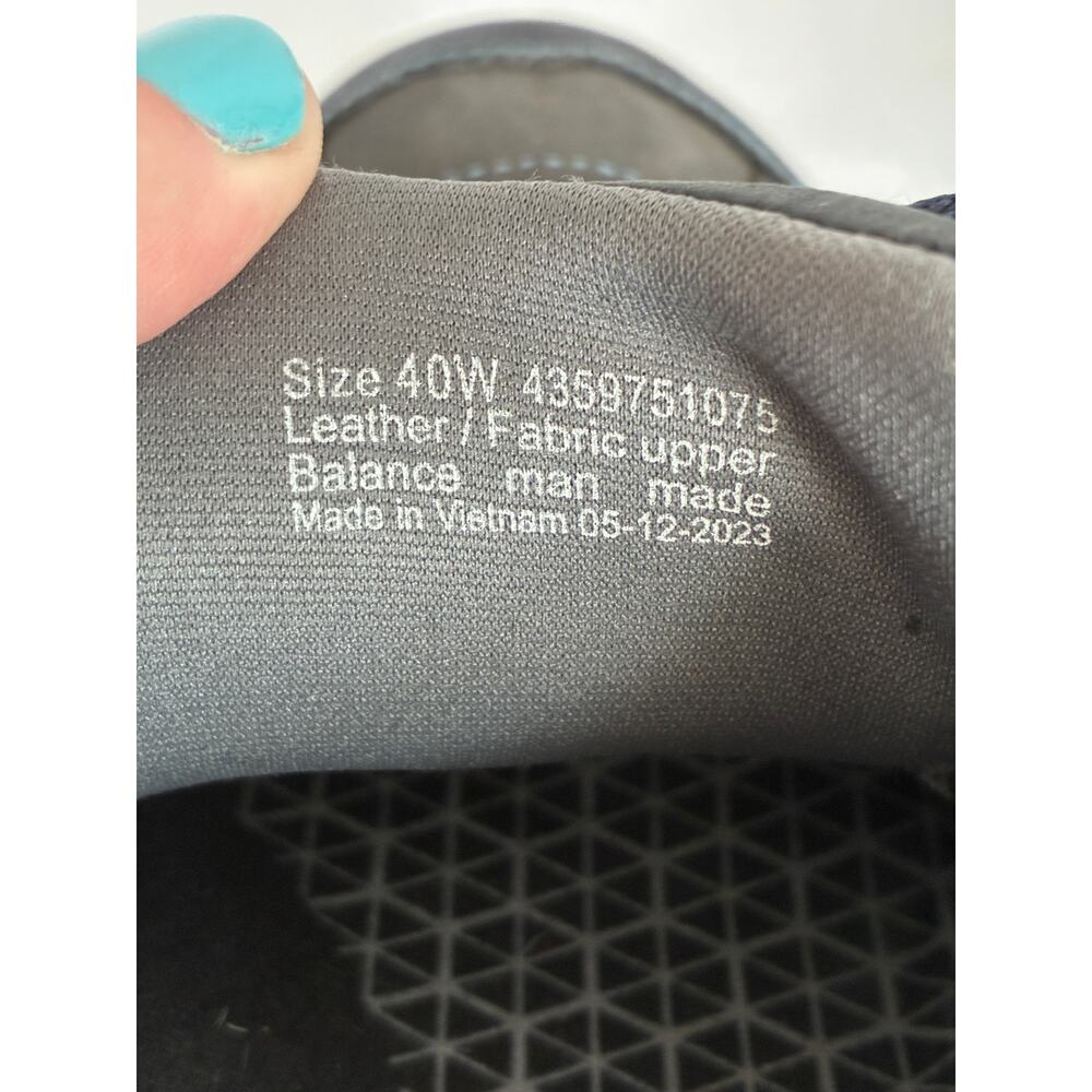 Dansko Paisley Sneakers Womens 40W 8.5-9W Gray Waterproof Outdoor Hiking - Picture 8 of 8